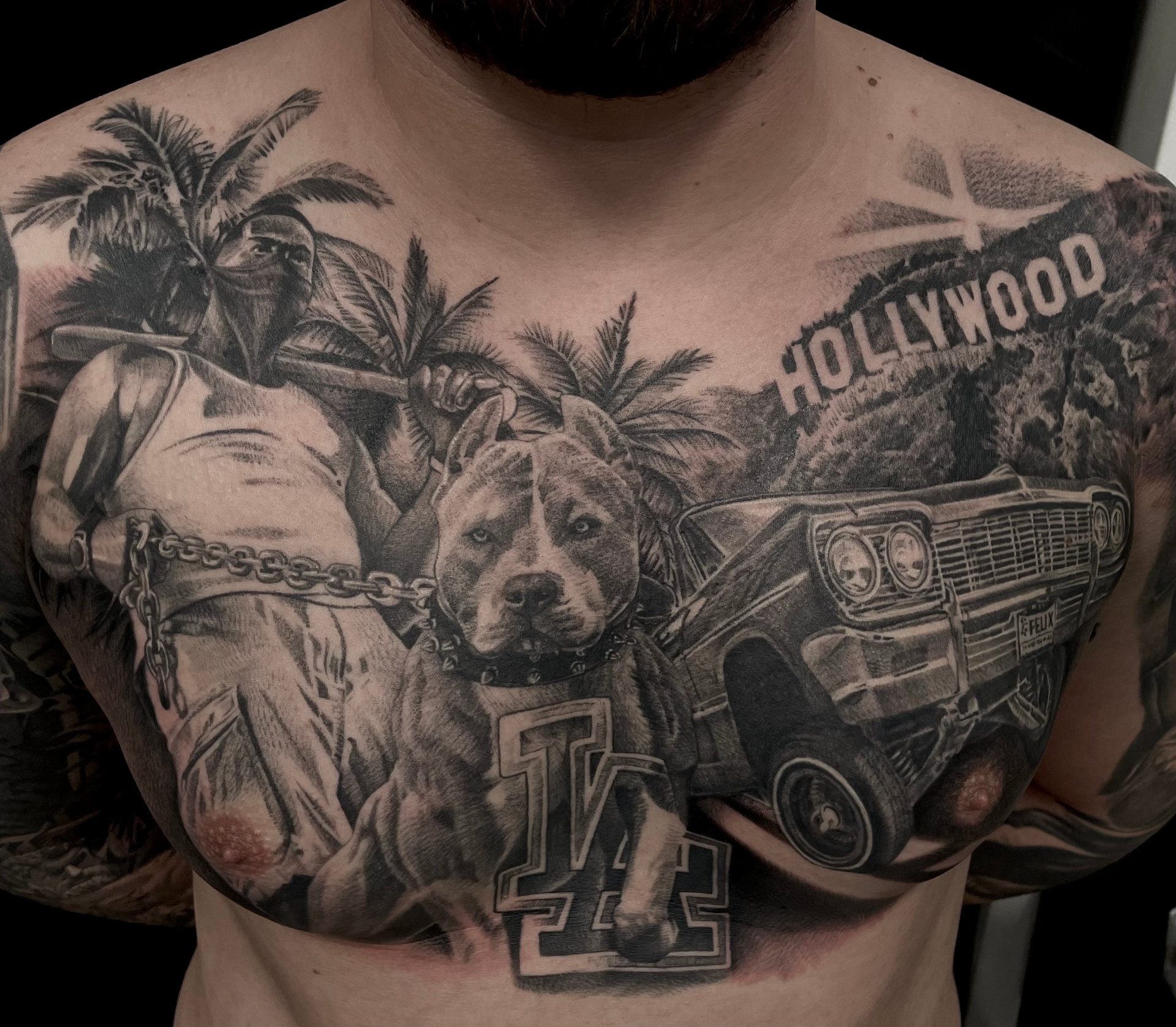 LA Hollywood — Chest